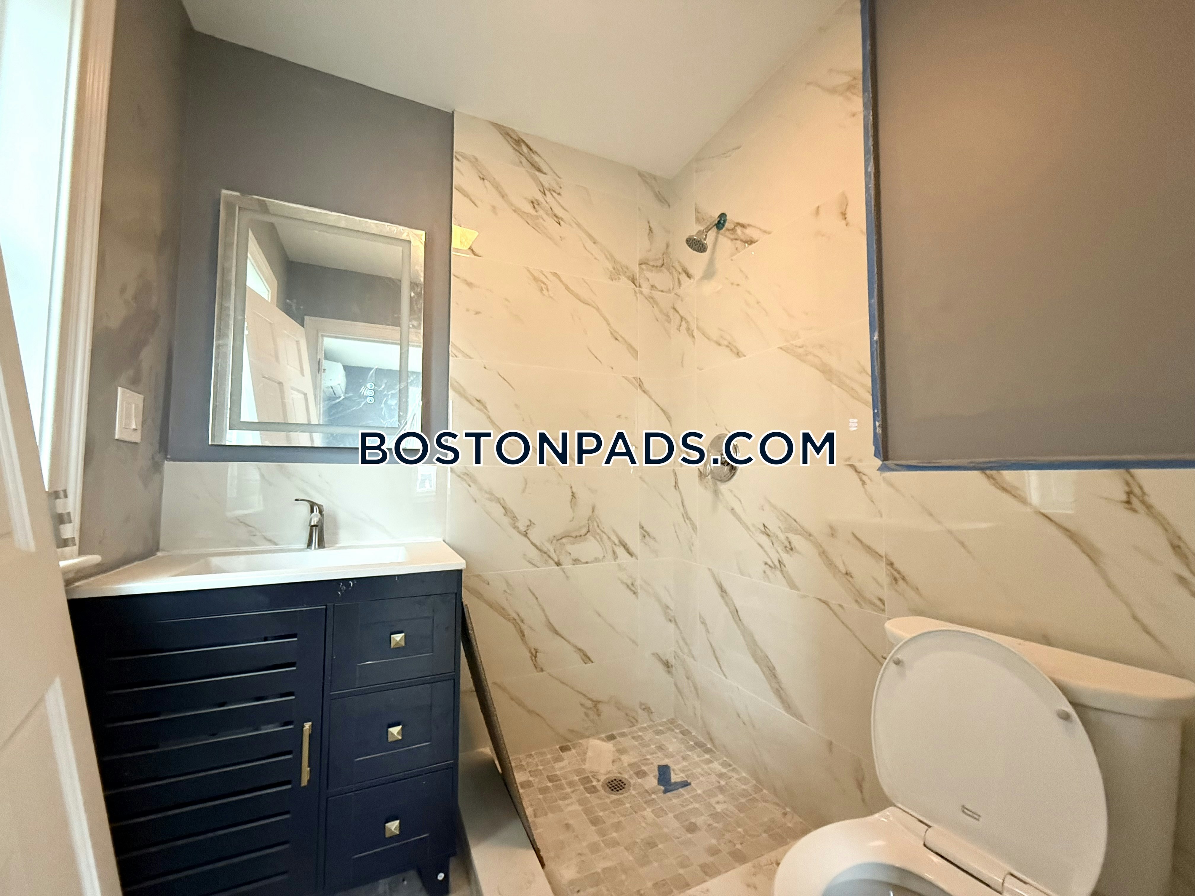 Boston - 4 Beds, 4.5 Baths
