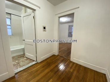 Boston - 1 Beds, 1 Baths