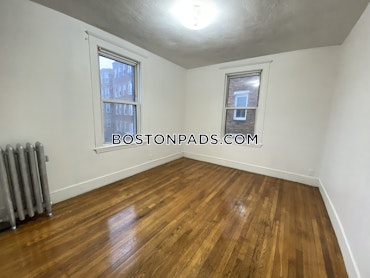 Boston - 1 Beds, 1 Baths