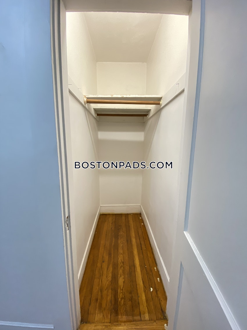 BOSTON - ALLSTON - 1 Bed, 1 Bath - Image 3