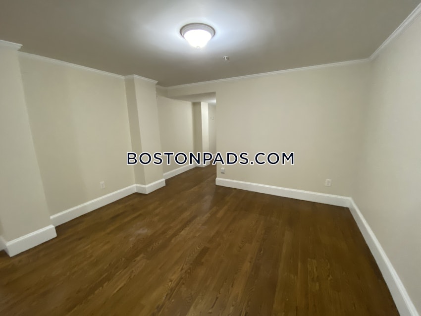 BOSTON - JAMAICA PLAIN - JACKSON SQUARE - 4 Beds, 2 Baths - Image 11