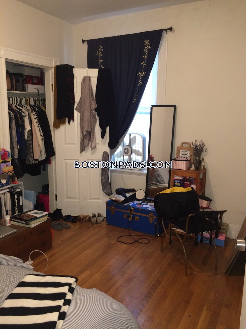 BOSTON - LOWER ALLSTON - 3 Beds, 1 Bath - Image 21