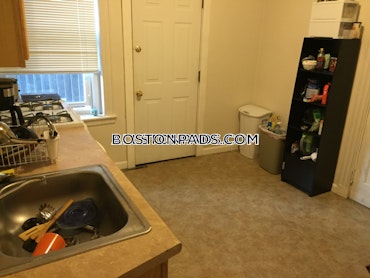 Boston - 3 Beds, 1 Baths