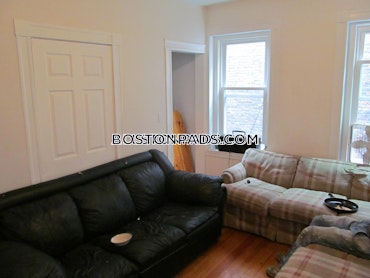 Boston - 3 Beds, 1 Baths