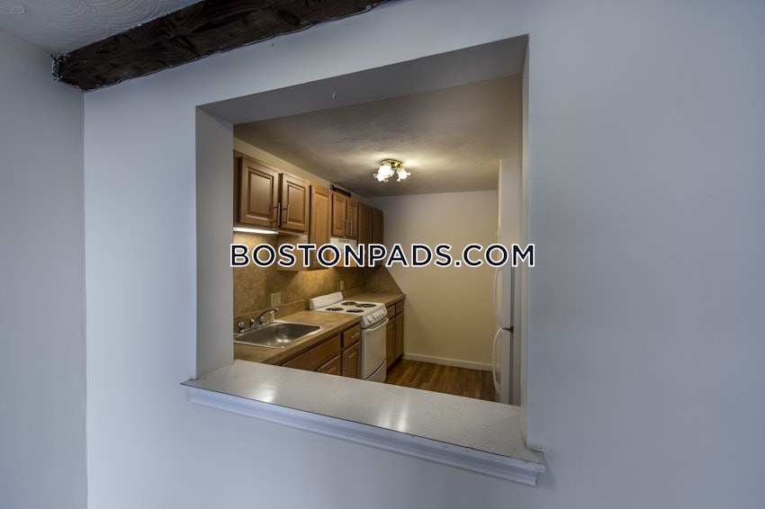 BOSTON - WEST ROXBURY - 2 Beds, 1 Bath - Image 5