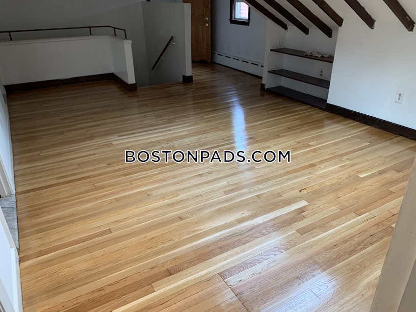 Boston - $4,500+ /month
