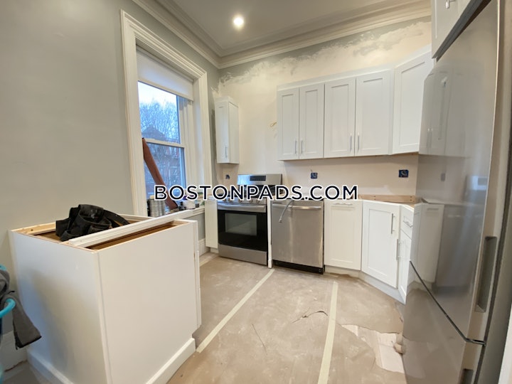 mission-hill-apartment-for-rent-4-bedrooms-2-baths-boston-7650-8015182 