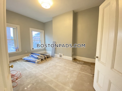 Wigglesworth St. Roxbury Crossing photo 7