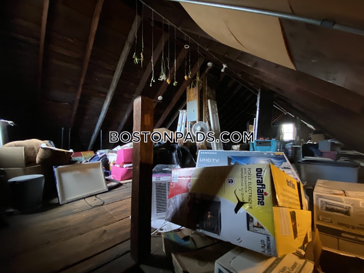 Calumet St., Roxbury Crossing