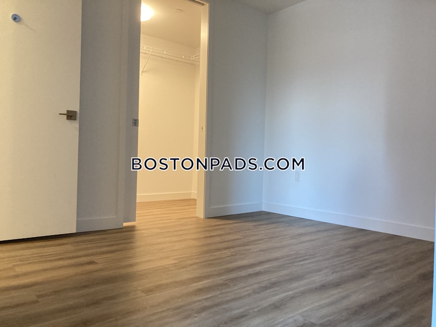 BOSTON - SEAPORT/WATERFRONT - 2 Beds, 1 Bath - Image 35