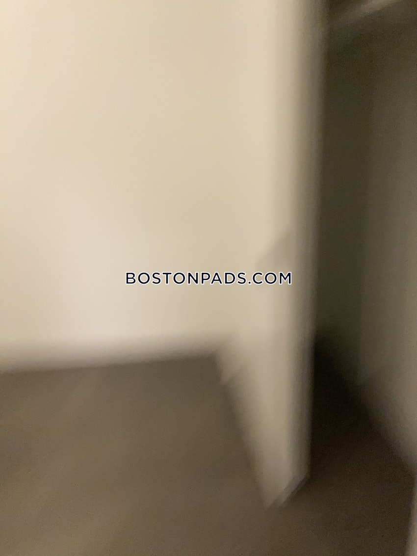 BOSTON - SEAPORT/WATERFRONT - 1 Bed, 1 Bath - Image 17