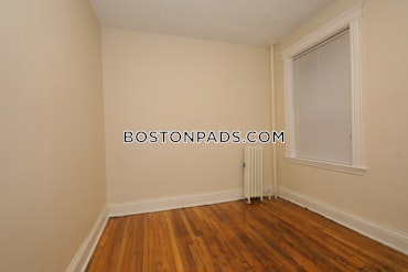 Boston - 2 Beds, 1 Baths