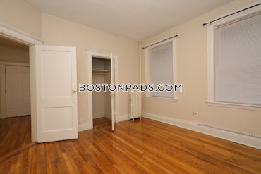 Boston - 2 Beds, 1 Baths