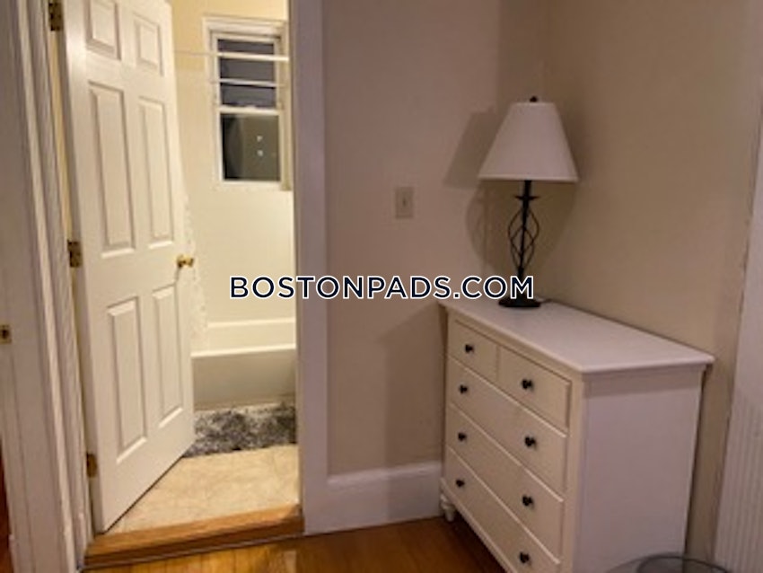 BOSTON - NORTHEASTERN/SYMPHONY - 2 Beds, 1 Bath - Image 10