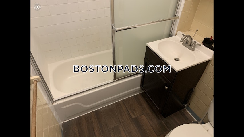 BOSTON - SOUTH END - 3 Beds, 1 Bath - Image 44