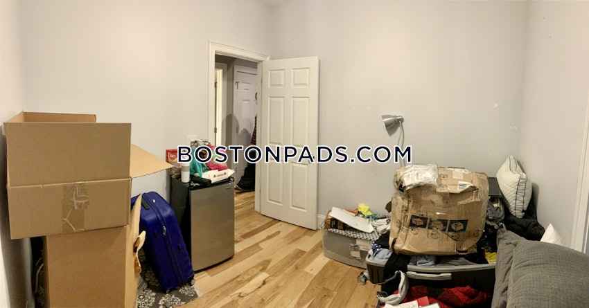 BOSTON - MISSION HILL - 4 Beds, 2 Baths - Image 37