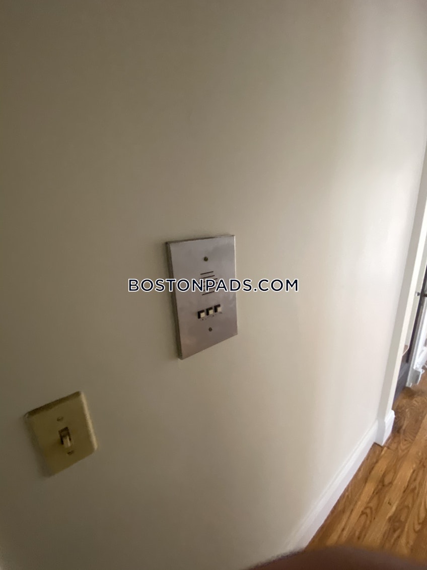 Malden - $2,800+ /month