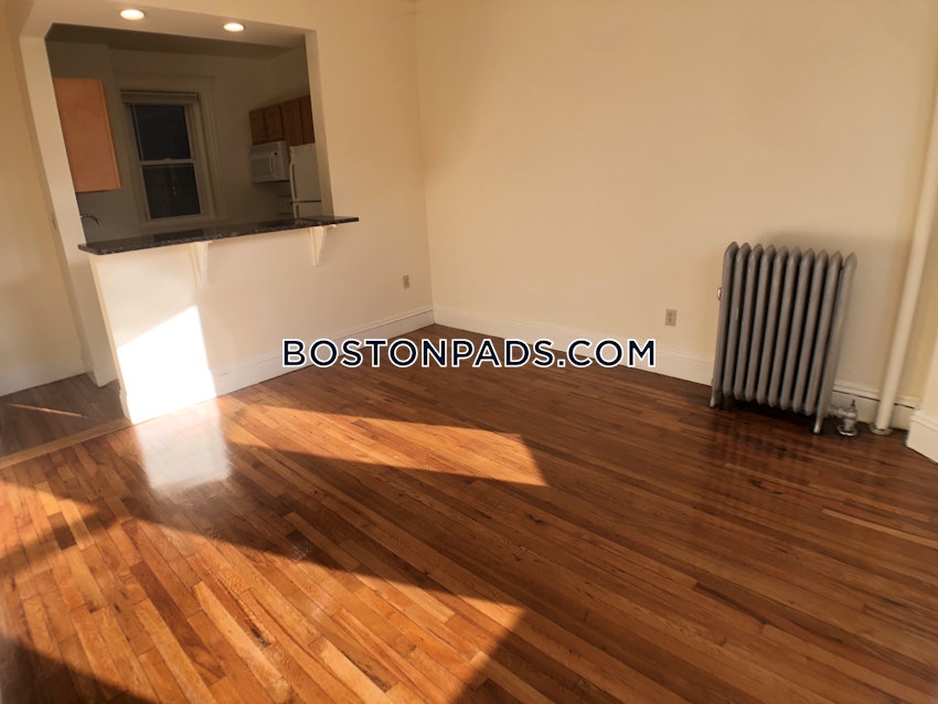 BOSTON - FENWAY/KENMORE - 1 Bed, 1 Bath - Image 12