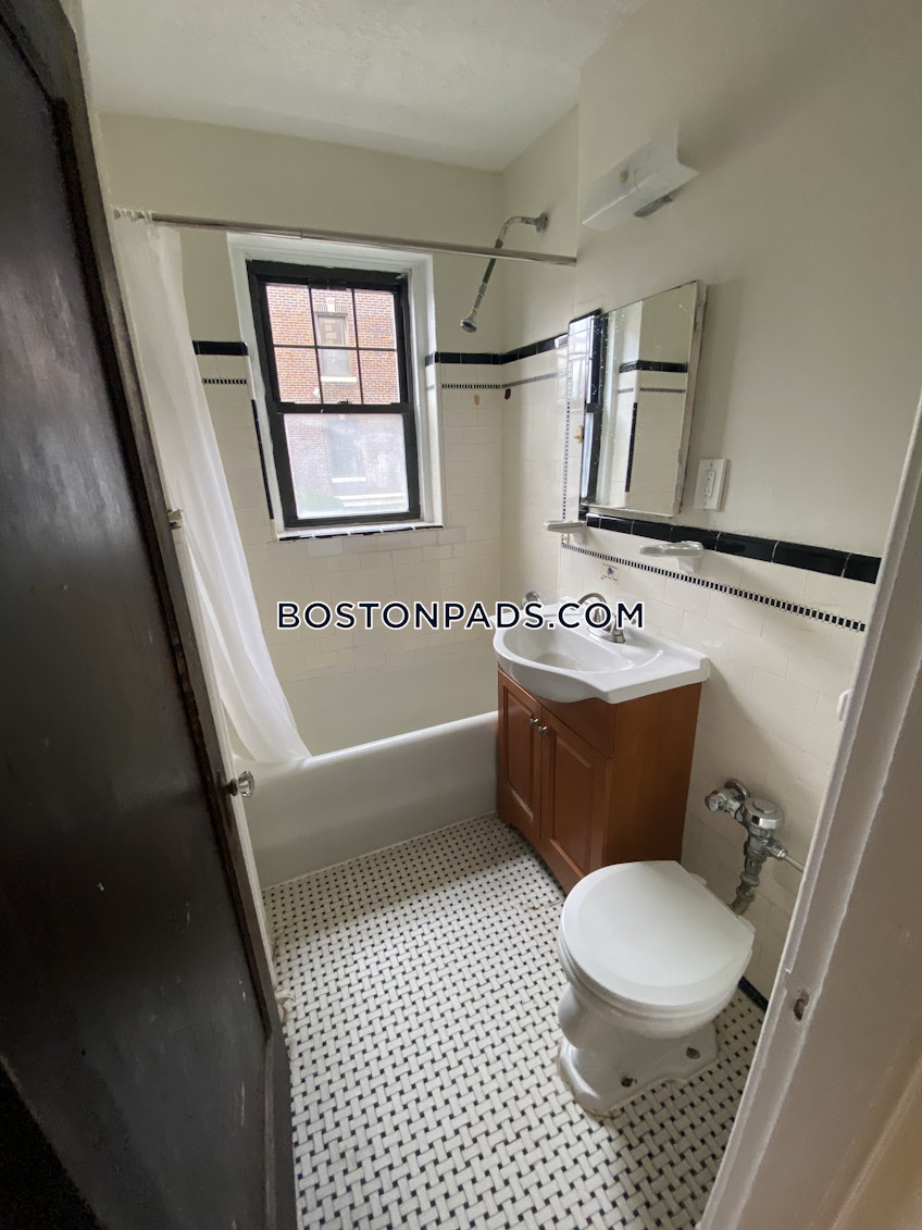 Malden - $2,800+ /month