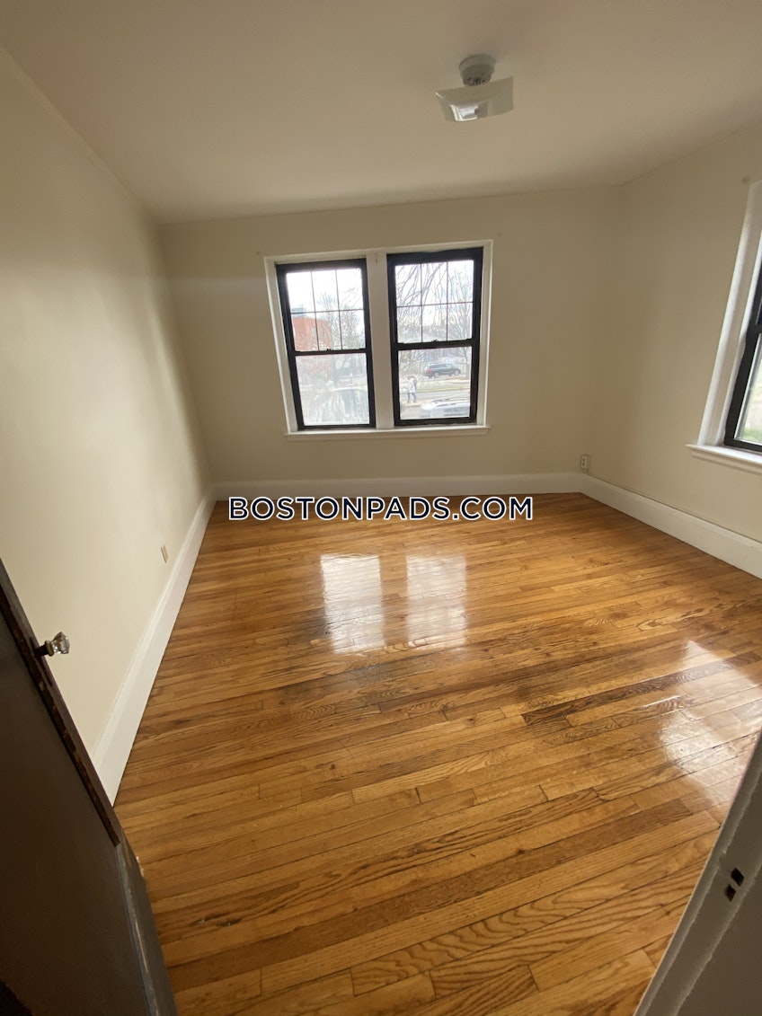 Malden - $2,800+ /month