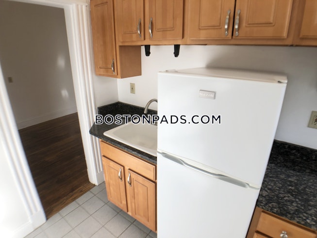 Boston - $2,750+ /mo