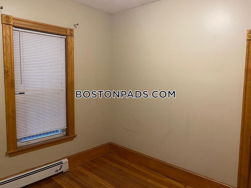 BROOKLINE- BROOKLINE VILLAGE - 4 Beds, 2 Baths - Image 22