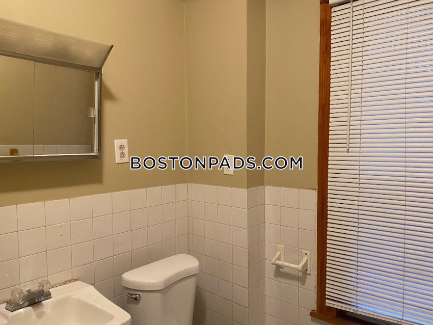 BROOKLINE- BROOKLINE VILLAGE - 4 Beds, 2 Baths - Image 16