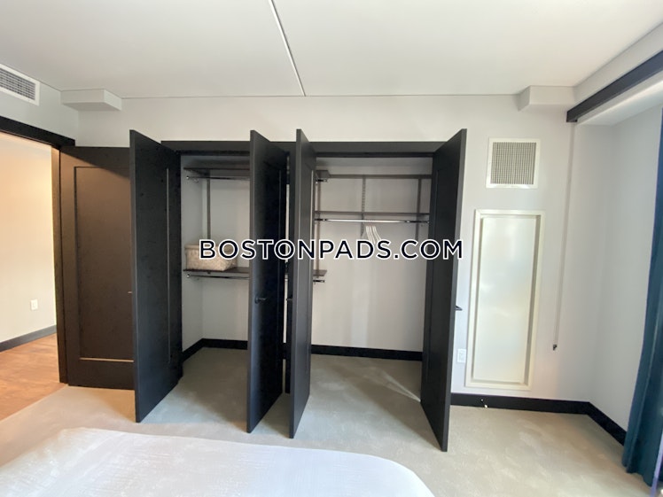 Congress St., Boston