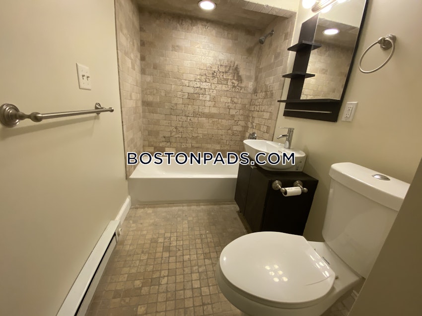 BOSTON - NORTH END - 2 Beds, 1 Bath - Image 41