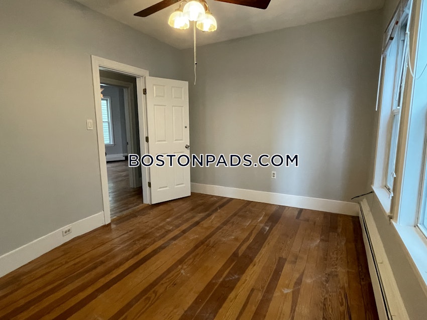 BOSTON - DORCHESTER - SAVIN HILL - 3 Beds, 1 Bath - Image 88