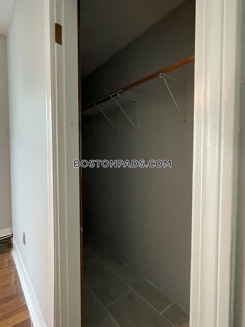 BOSTON - DORCHESTER - SAVIN HILL - 3 Beds, 1 Bath - Image 81