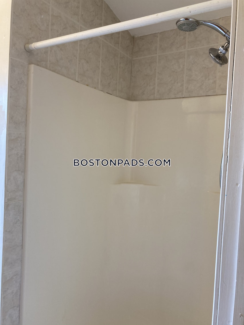 BOSTON - ALLSTON - 3 Beds, 3 Baths - Image 67