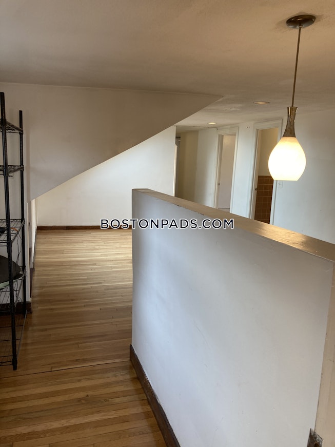 Boston - $4,500+ /mo