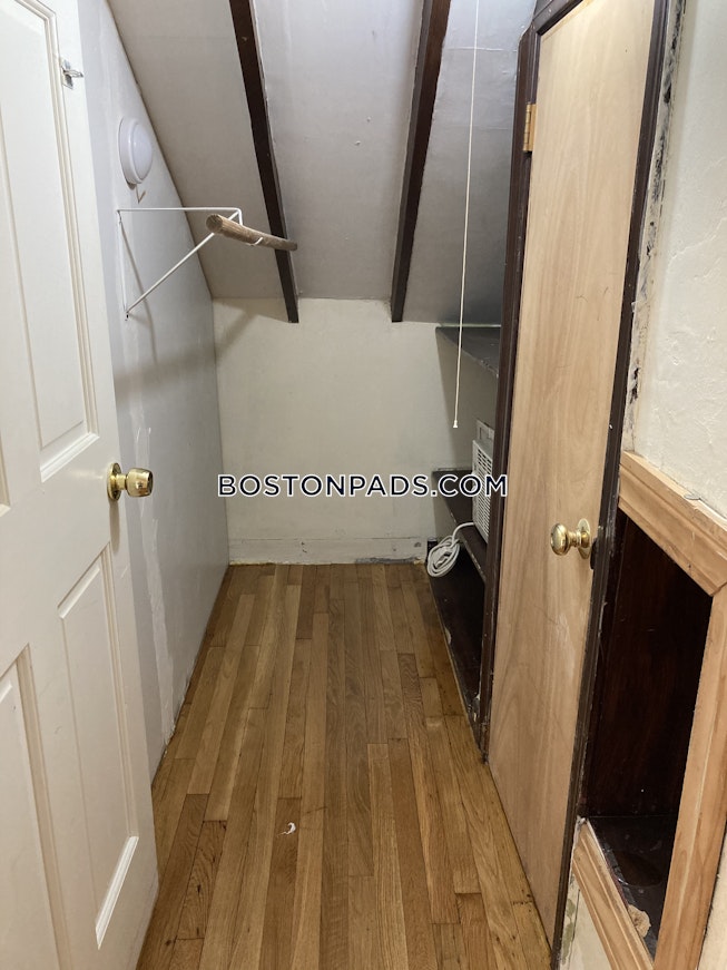 Boston - $4,500+ /mo