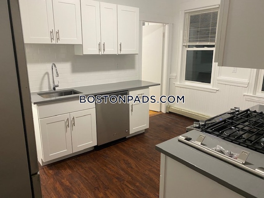 CAMBRIDGE - CENTRAL SQUARE/CAMBRIDGEPORT - 3 Beds, 1 Bath - Image 1