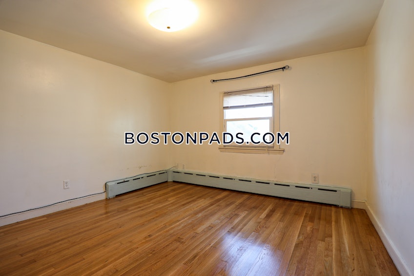 Boston - $4,500+ /month