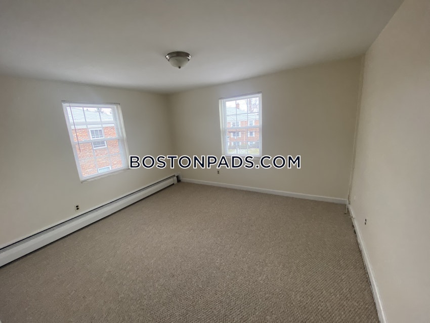 WOBURN - 2 Beds, 1 Bath - Image 6