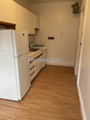 Boston - 1 Beds, 1 Baths