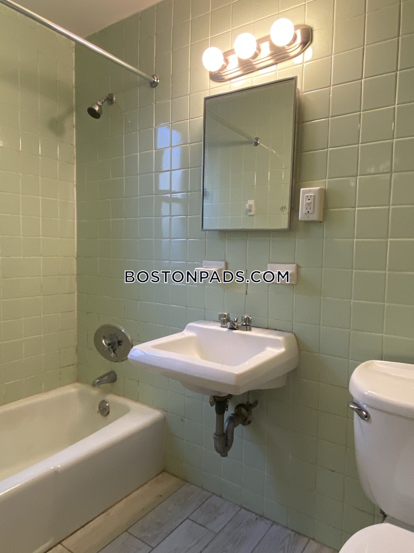 BOSTON - MISSION HILL - 1 Bed, 1 Bath - Image 12