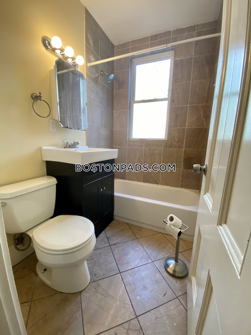 BOSTON - MISSION HILL - 6 Beds, 2 Baths - Image 24
