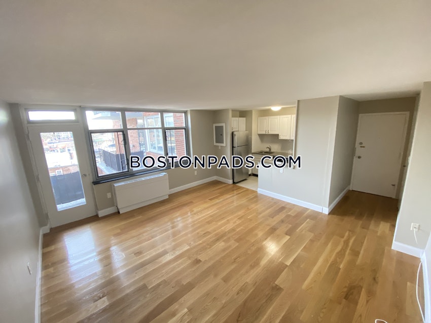 BELMONT - 2 Beds, 1 Bath - Image 9