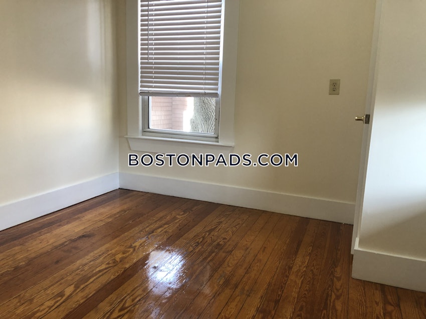 CAMBRIDGE - PORTER SQUARE - 2 Beds, 1 Bath - Image 17