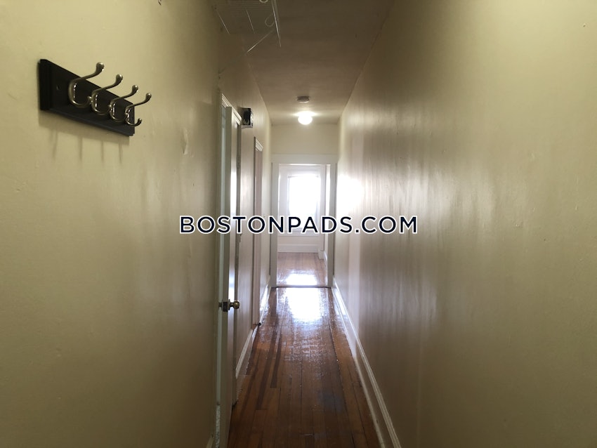 CAMBRIDGE - PORTER SQUARE - 2 Beds, 1 Bath - Image 4