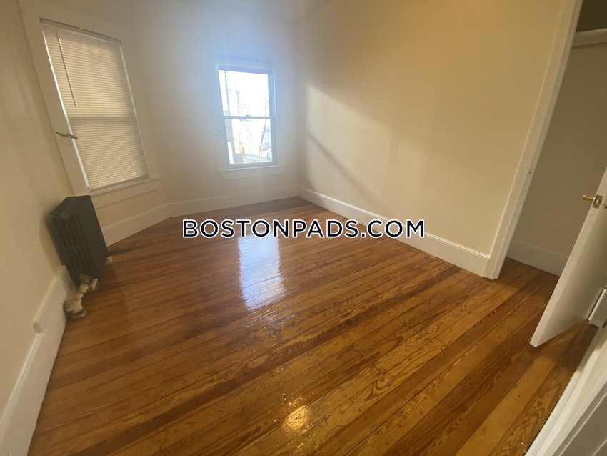 CAMBRIDGE - PORTER SQUARE - 2 Beds, 1 Bath - Image 9