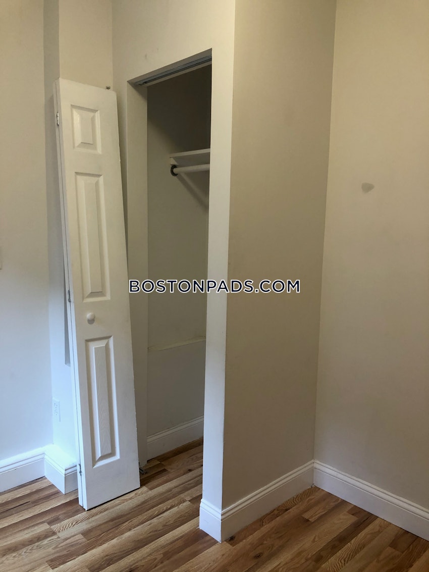 BOSTON - NORTH END - 2 Beds, 1 Bath - Image 17