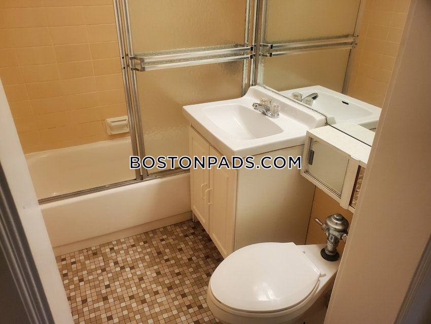 BOSTON - CHINATOWN - 1 Bed, 1 Bath - Image 26