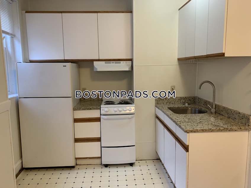 Brookline - $3,100+ /month