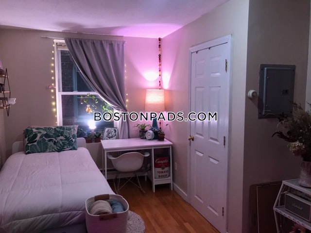 Boston - $2,710