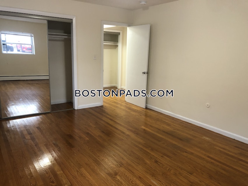 BOSTON - ALLSTON - 1 Bed, 1 Bath - Image 3