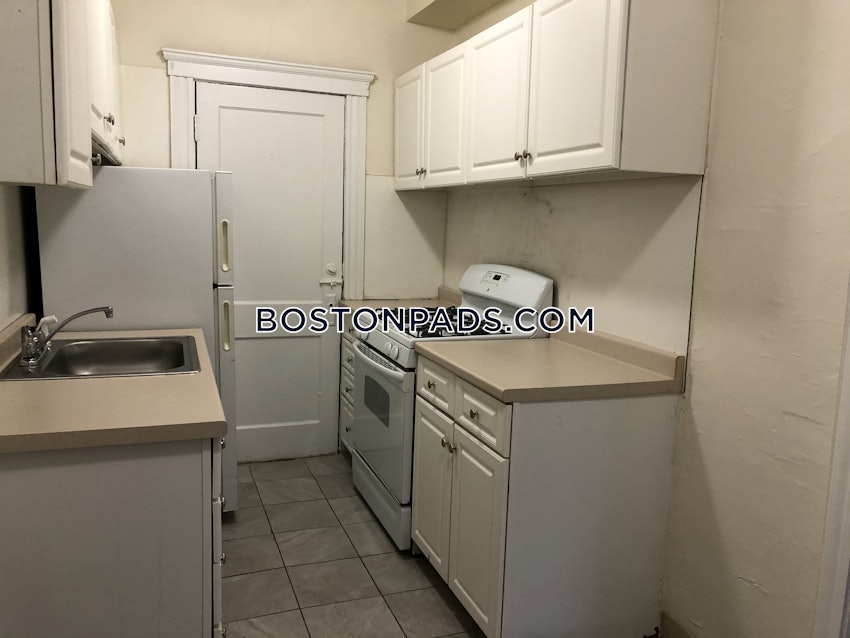 BOSTON - BRIGHTON- WASHINGTON ST./ ALLSTON ST. - 2 Beds, 1 Bath - Image 3